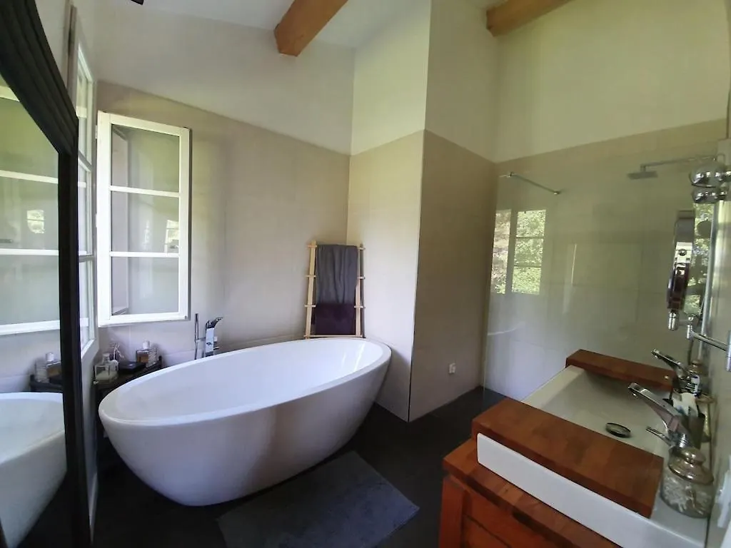 Lou Pantai, House, 5 Bedrooms 8 Persons, Pool, Large Garden, 4Km From Aix En Provence Aix-en-Provence Holiday home